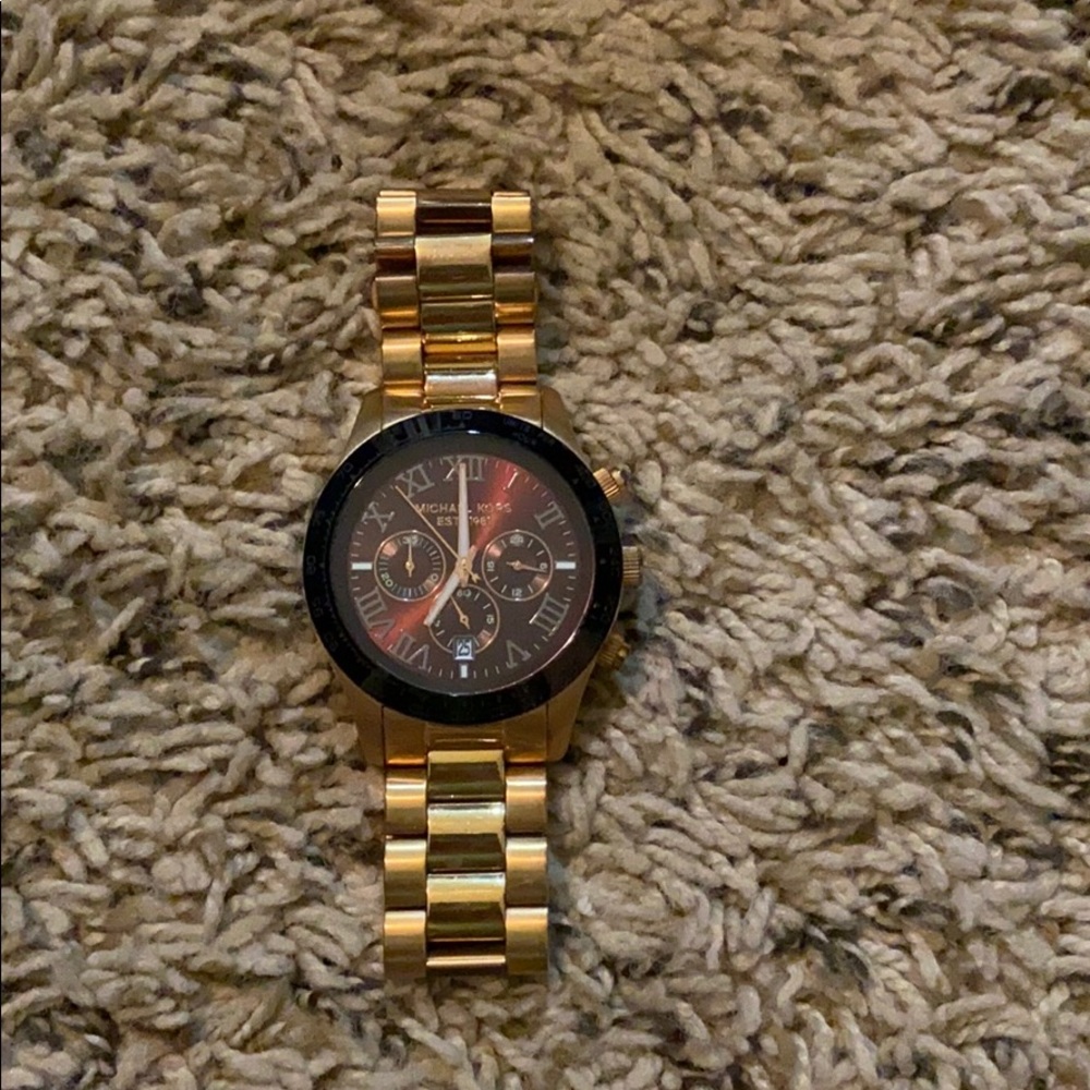 Michael Kors rose gold watch